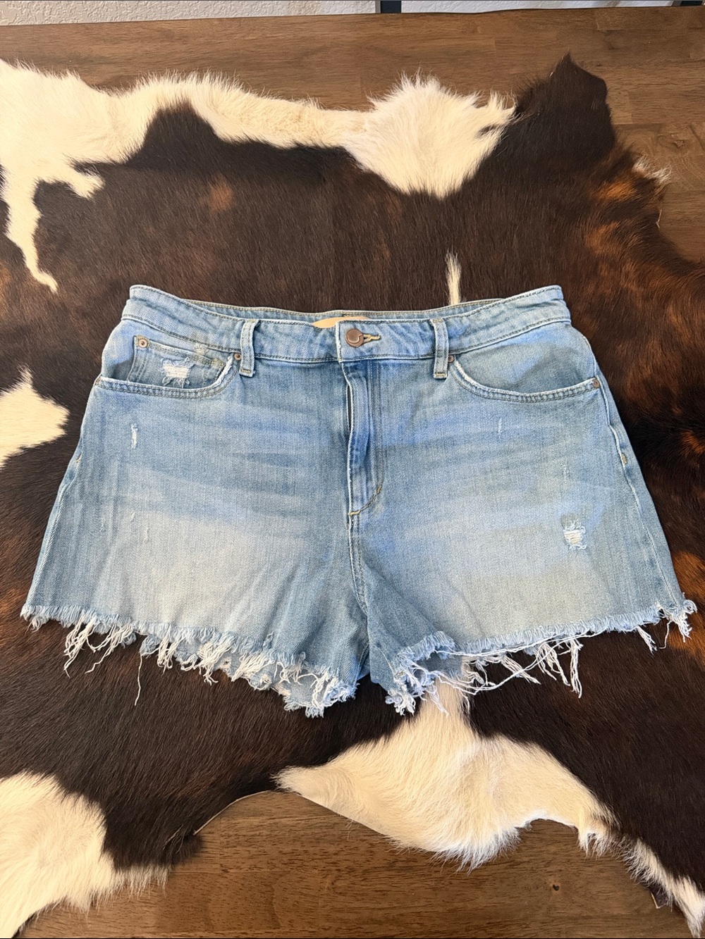 Joe's Jeans Light Blue Distressed Frayed Hem Denim Shorts